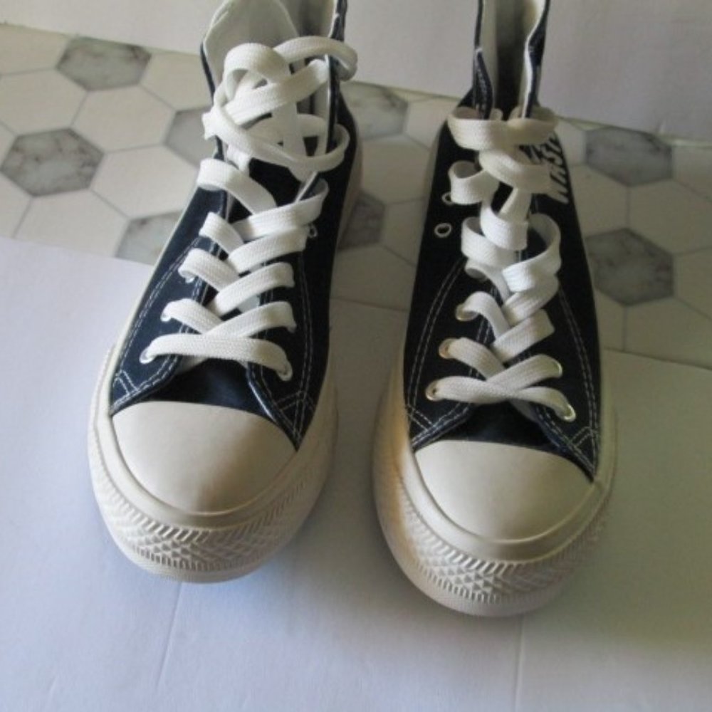 HIGH TOPS